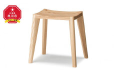 旭川家具 WOWの【WEDGE STOOL（スツール）】　エゾアッシュ_03204