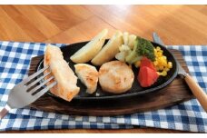 13-80 紋別産ほたて貝柱ステーキ（成形品）(5枚入・3袋)