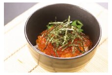 D-66008 【北海道根室産】醤油いくら瓶詰め200g×7本 