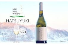 NIKI Hills Winery 白ワイン 【 HATSUYUKI 】 750ml ワイン 洋酒 お酒 アルコール ブドウ ぶどう 辛口 [株式会社NIKI Hillsヴィレッジ]