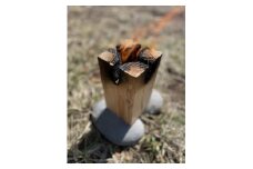 北海道育ちの木材を使った宮大工特製「スウェーデントーチ」　B047