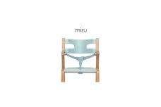 子どものための家具「rabi kids chair」（ミズ＆ベビーベルト付き）