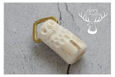 deer whistles〈OWL〉