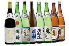 7-110-001　国稀 ドカンと一升瓶8本セット
