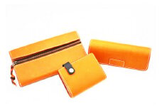 tanikoオリジナル 革3点セット（長財布・眼鏡ケース・カードケース）Aセット《厚真町》【Taniko leather】 革 革製品 長財布 財布 メガネ カード ケース ギフト 北海道 [AXAP001]