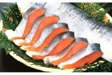 北海道日高産秋鮭山漬け姿切り身約2.5kg