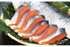漁師手作り 鮭の山漬け姿切り身 まるごと1匹
