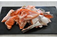北海道浦河町産『トラウトサーモン』のカマ500g×1P[02-1508]