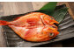 深紅に輝く魚体が美しい高級魚である「めんめ(きんき)」を一夜干しに仕上げました。
