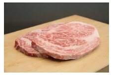 田子牛リブロースステーキ 400g