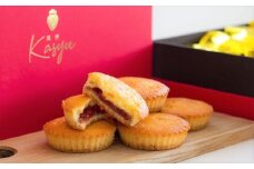 菓秀～夏秋いちごのマドレーヌ～15個入り