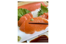 青森県産サーモン【2.7kg】サーモンフィレ1枚（約700g）・ネギトロ（500g）・輪切り（180g×3袋）・ハラス（1000g）【魚 お魚 さかな 食品 人気 おすすめ 送料無料】