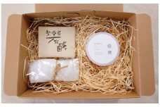 紫香房ギフト②（桜膏30g１個、石鹸Ｓ45g１個）　無添加せっけん  無添加 石油系化合物不使用 シャンプーバー 生薬　無添加クリーム アースライズ 岩手県 北上市 D0321