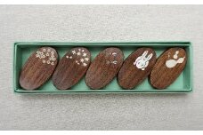 唯一無二のデザイン・貝象嵌箸置き（ウォールナット）