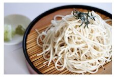世界遺産平泉　自然薯蕎麦・饂飩セット(そば(200g×3袋)・うどん(200g×2袋))つゆ付き