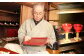 チリが付かないよう、何をするにも静かに作業を進めていきます。