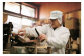 サンタランドの髙橋社長は、ぽんせん作り30年以上のベテラン