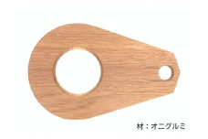 木のコーヒードリッパー