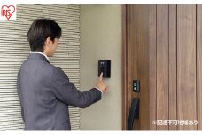 インターホン カメラ付玄関子機 TD-B70C-B アイリスオーヤマ TD-SM7070C-BB用 親機TD-M70 ドアホン 防犯 別売り 子機 単品 自動録画 外でも 外から スマホ対応 IoT