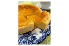 米粉で作ったグルテンフリーの優しいチーズケーキ 500g　1ホール 直径16cm