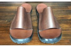 レザーサンダル（ブラウン）サイズ7（25～25.5cm）【キャッスルファイブレザーアート】