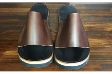 レザーサンダル（ブラウン×ブラック）サイズ7（25～25.5cm）【キャッスルファイブレザーアート】