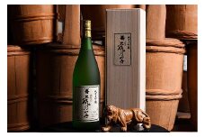 【門外不出の秘酒】純米大吟醸　虎乃子　1800ml×1本　042-E-CK020