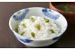 山形県産の秘伝豆を使用した炊き込みご飯の素です。お米を炊くときに炊き込みご飯の素も一緒に入れてスイッチを押すだけなので簡単便利