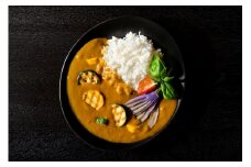 【思いやり型返礼品】かほくイタリアベジタブルカレー 200g×４袋