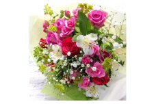 産地直送の薔薇＜バラの花束　ラウンド＞ギフト・贈り物に　ばらの生花 F7X-0105