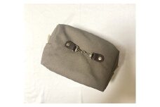 スクエアポーチ KHAKI | 馬 ポーチ 小物入れ レディース シンプル 可愛い オシャレ プレゼント ギフト Stable0349 福島県 南相馬市