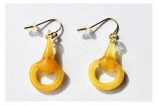 オリジナルアクセサリー ハーフビットピアス YELLOW(イヤリングに変更可)【3800801】