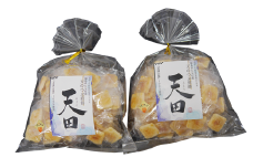 《新嘗祭献穀者生産米の天のつぶ使用！》 福島県大玉村産天のつぶ煎餅　天田 (90g×4袋)【01117】