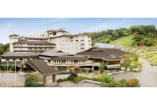【母畑温泉 八幡屋】 ペア宿泊券（1泊2食付）【土日祝日利用可】【03006】