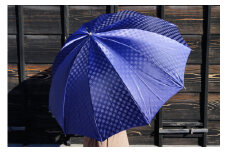 雪華模様のオリジナル傘（サイズ65cm）カラー：ネイビー | 傘 かさ 65センチ 雨具 メンズ レディース 兼用 雪の結晶 ネイビー 紺 おしゃれ かわいい スタイリッシュ 雨 梅雨 贈答 贈り物 プレゼント 父の日 母の日 お中元 お歳暮 御歳暮 茨城県 古河市 _BL10