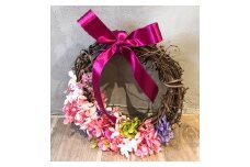 【直径25cm】プリザーブドフラワー　リース（アジサイ　三日月型）【プリザーブドフラワー 花 リース プレゼント フラワー ギフト アジサイ 紫陽花 フラワーギフト】