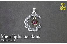 Moonlight pendant