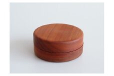 【小箱マカロン70サイズ　チェリー】旋盤の「削る」技術を利用した小さな丸い箱　国産　建彦木工　直径70mm×30mm＜出荷時期:2025年2月以降順次発送予定＞【栃木県足利市】 F7Z-700