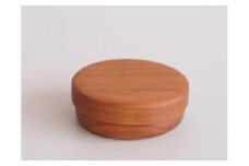 【シャーレ　チェリー】持ち歩きにも便利な茶筒のような形状　国産　建彦木工　直径67mm×22mm【栃木県足利市】 F7Z-704