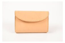 【minca】栃木レザーの三つ折り財布 ミドルサイズ ハンドステッチ滑らかな手触り/Middle wallet 01/タン(生成)　518【雑貨 ファッション 人気 おすすめ 】