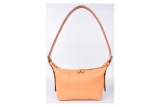 【minca】】栃木レザーのショルダーバッグ02M 斜めがけ コンパクトサイズ/Shoulder bag 02M/タン(生成)　533【かばん ファッション 人気 おすすめ 】