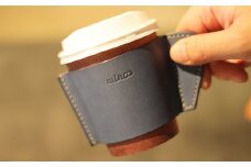 【minca】栃木レザーのカップスリーブSサイズ 自宅、オフィス、キャンプシーンでのカフェタイムに/ブルー　660【日用品 人気 おすすめ 】