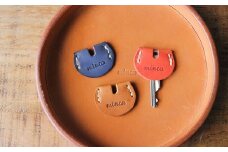 【minca】栃木レザーのキーカバー 3点セット真鍮リング付き ハンドステッチ/キーカバー丸型/キャメル,レッド,ブルー【雑貨 ファッション 人気 おすすめ 】