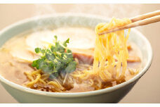 麺屋鶴と亀の煮干し中華そば【麺 食品 加工食品 人気 おすすめ 】