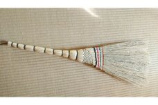 栃木県 伝統工芸品 指定　手作り ほうき　栃木産ほうき草使用「変り型ほうき」【雑貨 日用品 人気 おすすめ 】