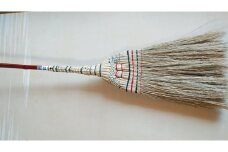 栃木県 伝統工芸品 指定　手作り ほうき　栃木産ほうき草使用「長柄ほうき」【雑貨 日用品 人気 おすすめ 】