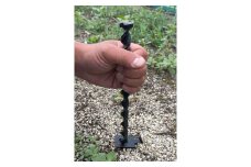 ねじペグ20ｃｍ　ブラック　8本セット　キャンプ用ペグ　スパイラル　トルネード　アウトドア　【アウトドアグッズ 人気 おすすめ 】