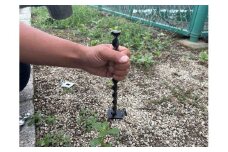 ねじペグ２５ｃｍ　ブラック　４本セット　キャンプ用ペグ　スパイラル　トルネード　アウトドア【アウトドアグッズ 人気 おすすめ 】
