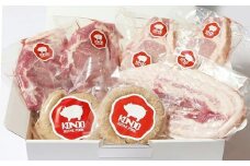 豪快バーベキューセット ロース厚切り 肩ロース厚切り  バラ厚切り ころとんのしっぽ（ぐるぐる無添加ウインナー） 合計1kg｜冷凍 小分け 無添加 ウインナー ベーコン 皮なし 子ども 粗挽き ビール 食べ比べ セット 個包装 アウトドア キャンプ 贈答 BBQ 焼肉 子ども お歳暮 つまみ パーティー A-104
