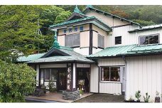 赤城山大沼湖畔 青木旅館 1泊2食プラン 2名様分 宿泊券｜登山 ワカサギ釣り 癒し ハイキング ストレスフリー  スローライフ ゆっくり わかさぎ 懐かしい 昭和 レトロ 旅館 宿泊 老舗 自然 釣り 散歩 避暑 デジタルデトックス デトックス パワースポット 群馬県 前橋市